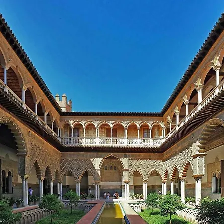 Preciosa Casa Grande Con Patio En 8pax Vakantiehuis Sevilla