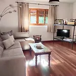 Preciosa Casa Grande Con Patio En 8pax بيت للعطل إشبيلية