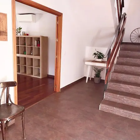 Preciosa Casa Grande Con Patio En 8pax *