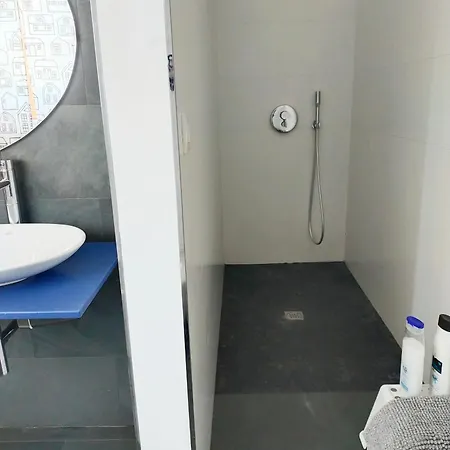 Preciosa Casa Grande Con Patio En 8pax בית נופש סביליה