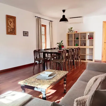 Preciosa Casa Grande Con Patio En 8pax * Sevilla